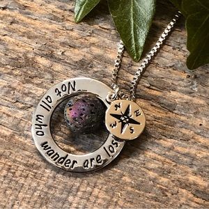 Aromatherapy travel necklace